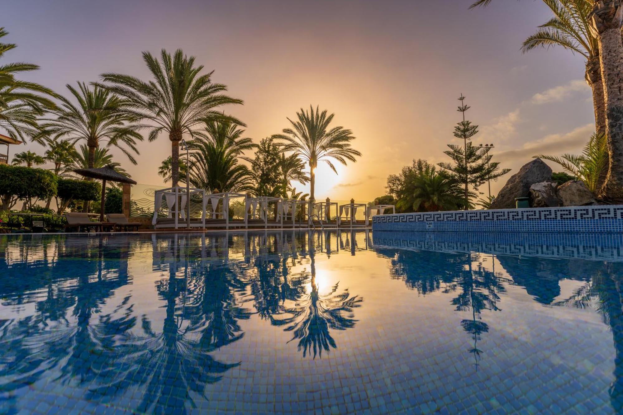 Elba Palace Golf Boutique Hotel - Adults Only كاليتا ذي فوستي المظهر الخارجي الصورة