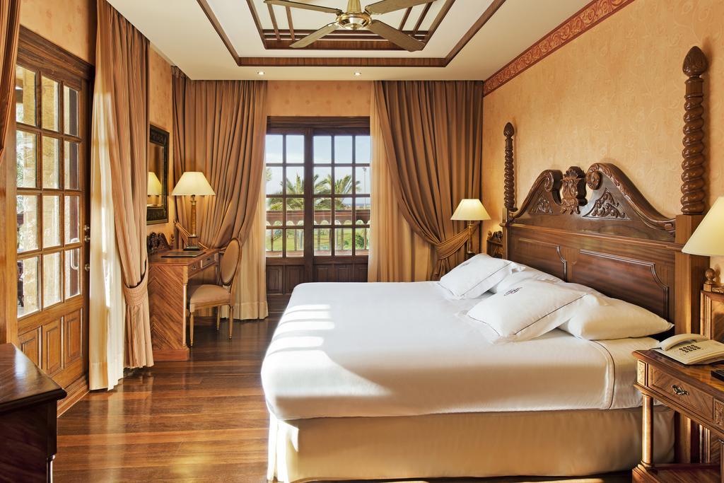 Elba Palace Golf Boutique Hotel - Adults Only كاليتا ذي فوستي الغرفة الصورة